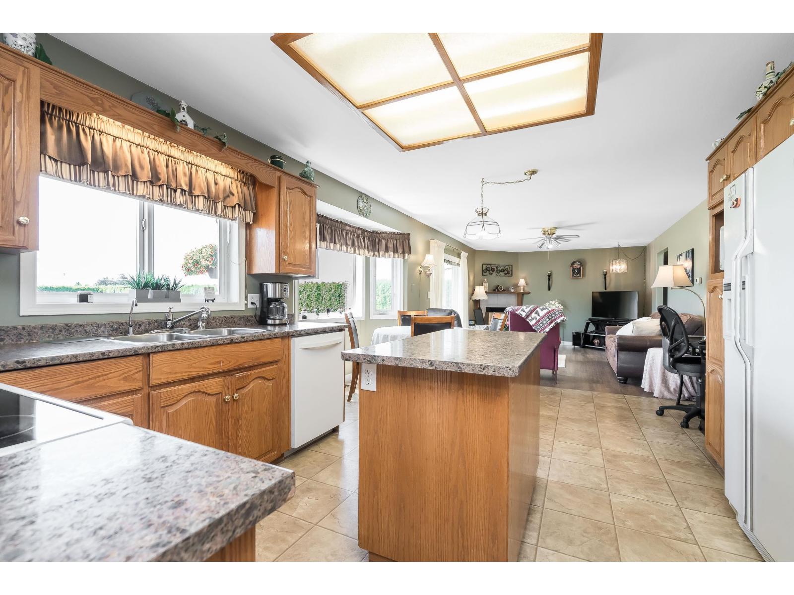 40406 No. 3 Road Property Photo 15