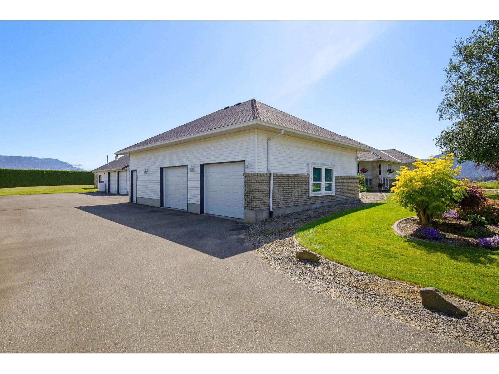 40406 No. 3 Road Property Photo 30