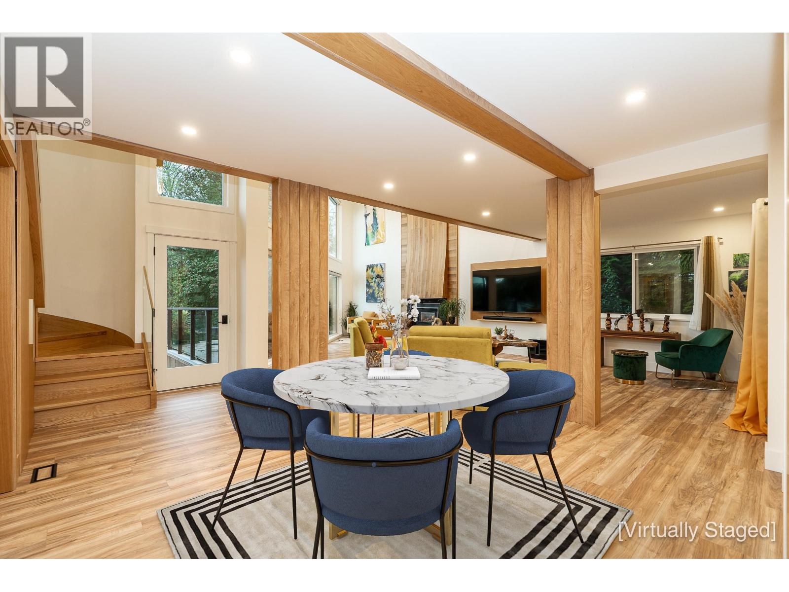 159 Roe Drive Property Photo 2