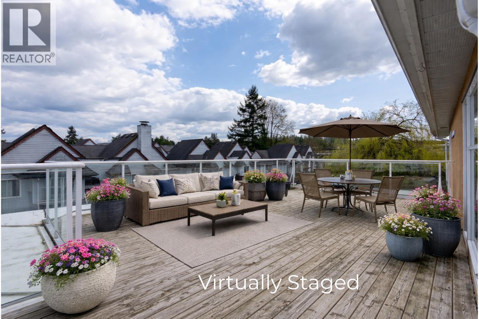 404 2340 Hawthorne Avenue Property Photo 1