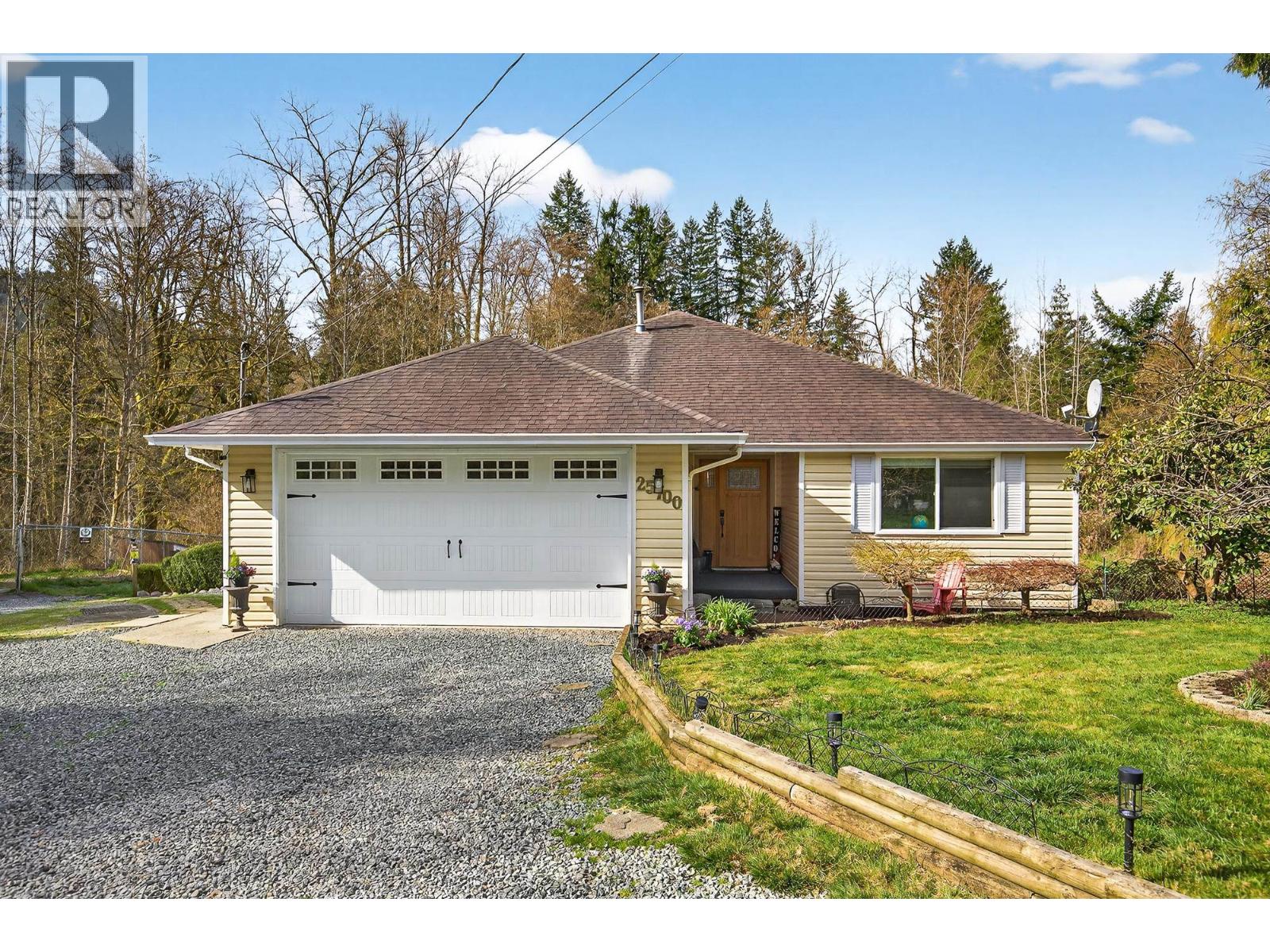 25700 116 Avenue Property Photo 3