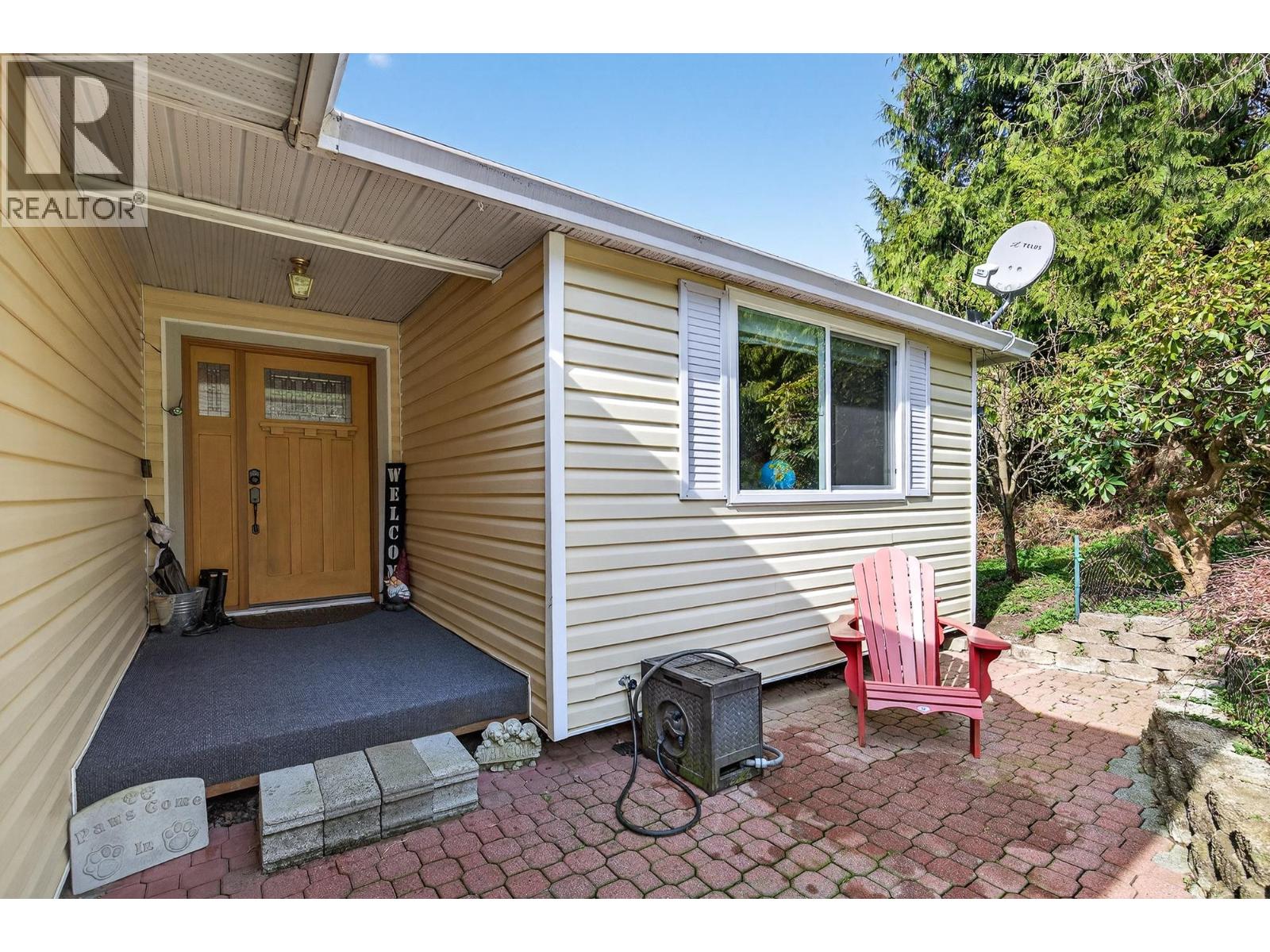 25700 116 Avenue Property Photo 4