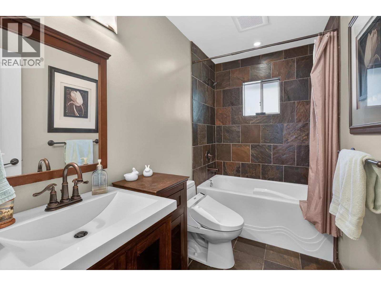 25700 116 Avenue Property Photo 19