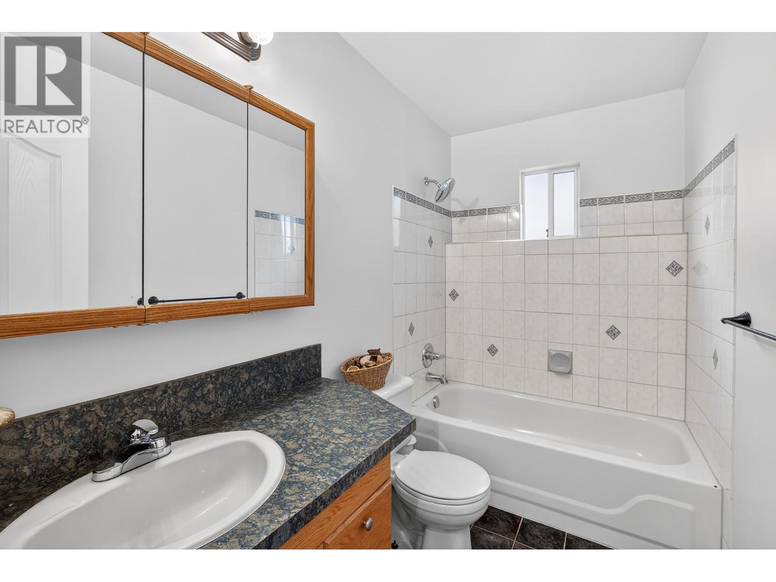 25700 116 Avenue Property Photo 27