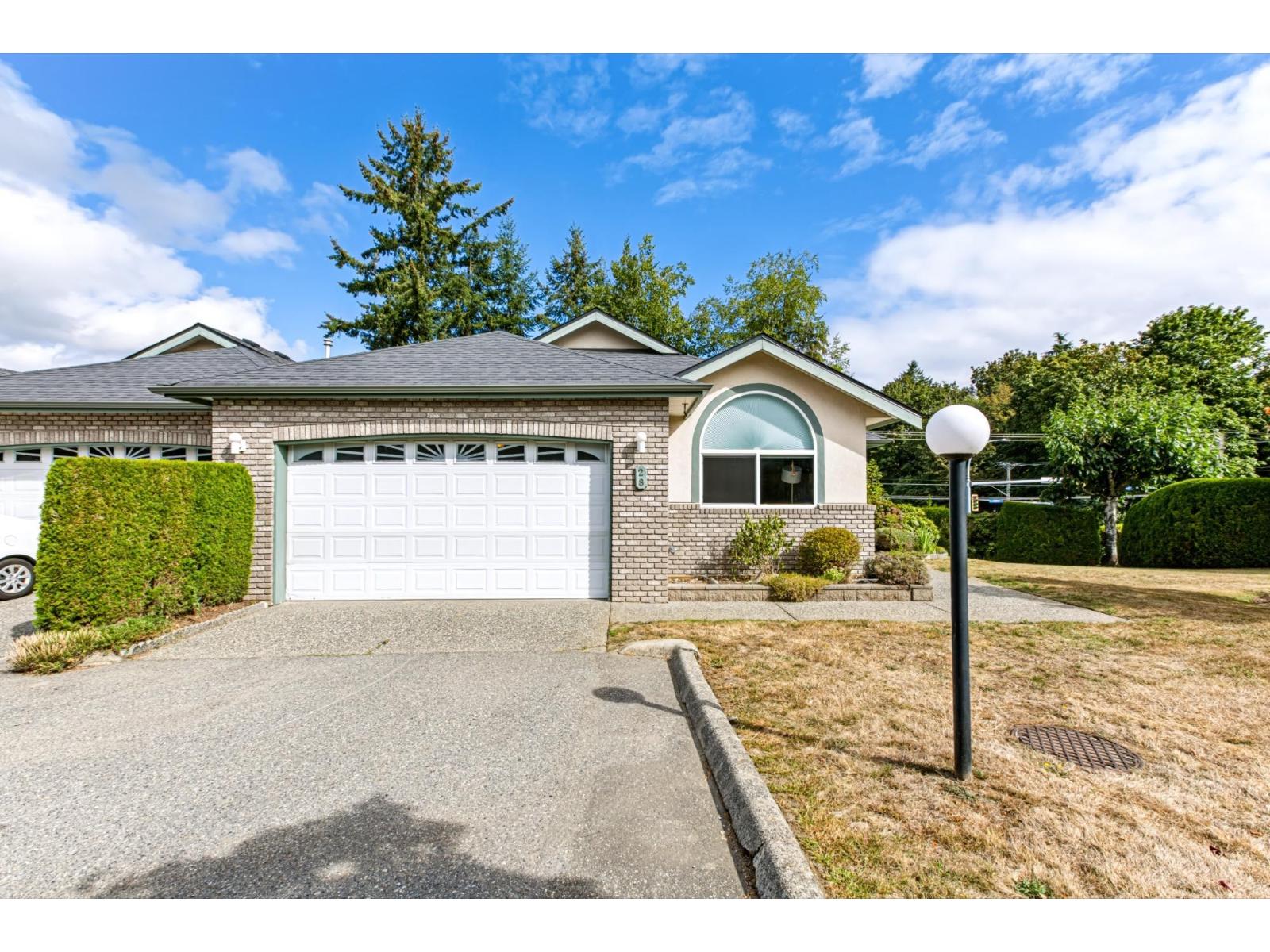 28 32777 Chilcotin Drive Property Photo 1