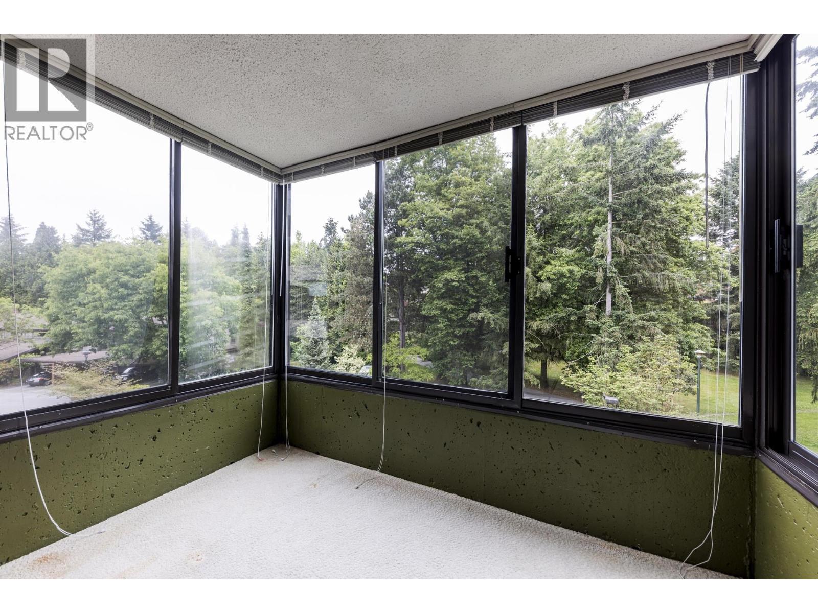407 4101 Yew Street Property Photo 18