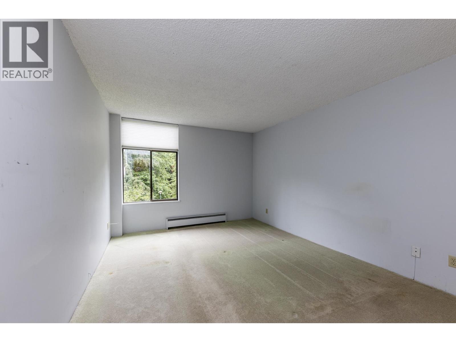 407 4101 Yew Street Property Photo 20