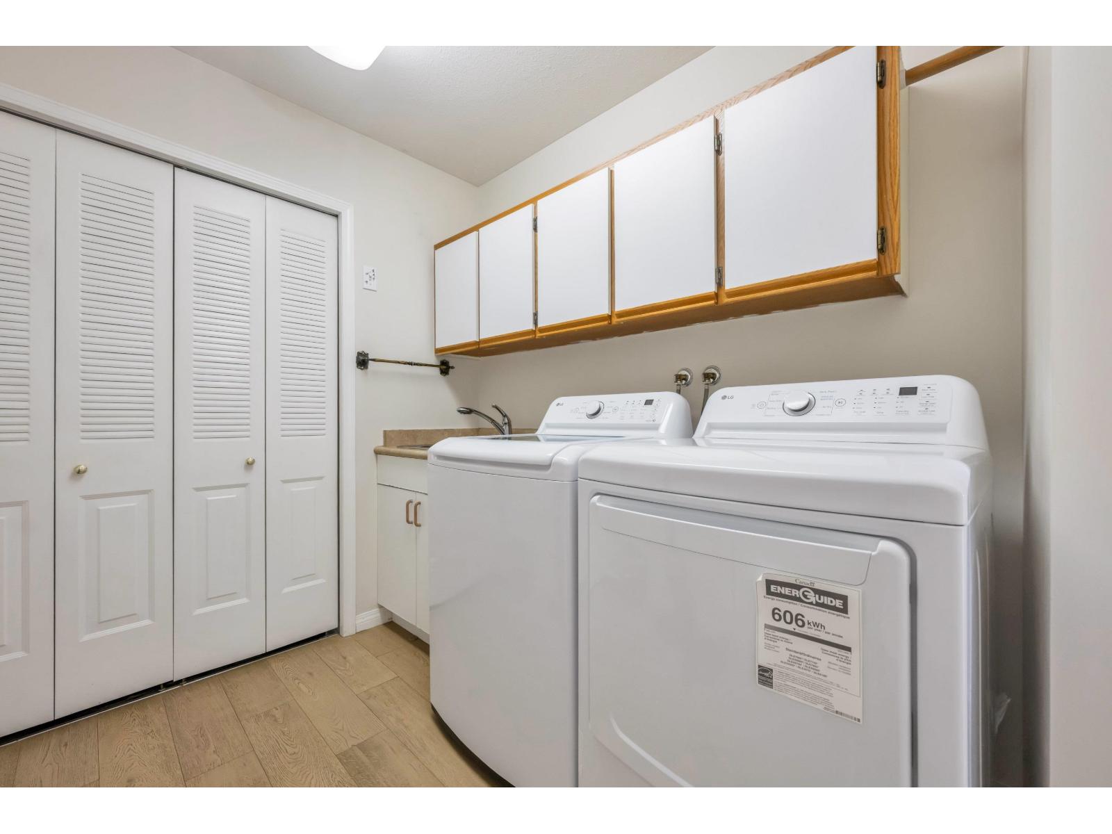 21556 86a Crescent Property Photo 29