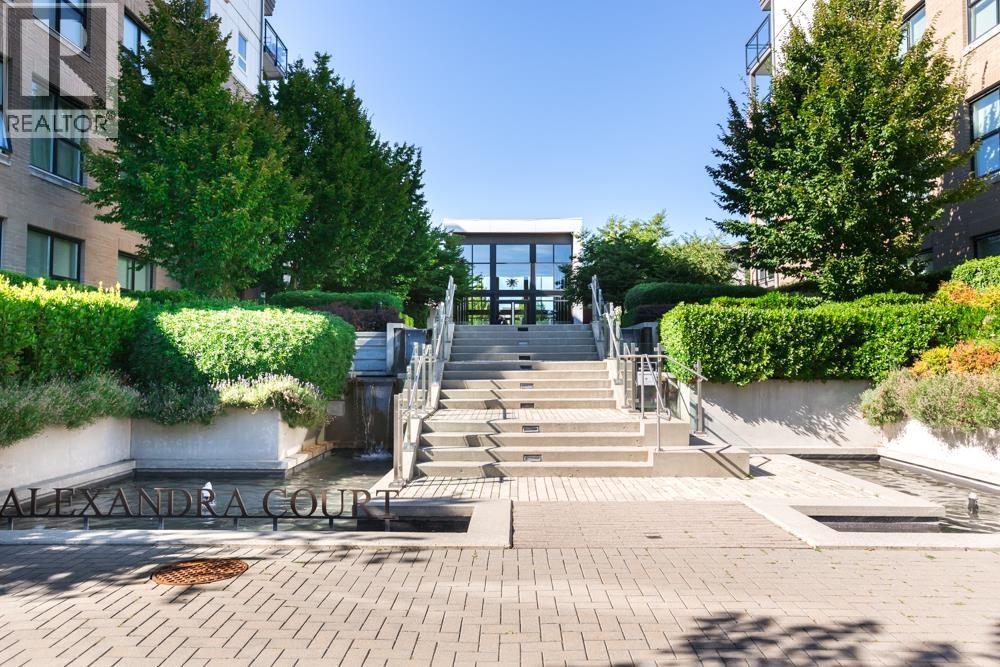 111 9311 Alexandra Road Property Photo 38