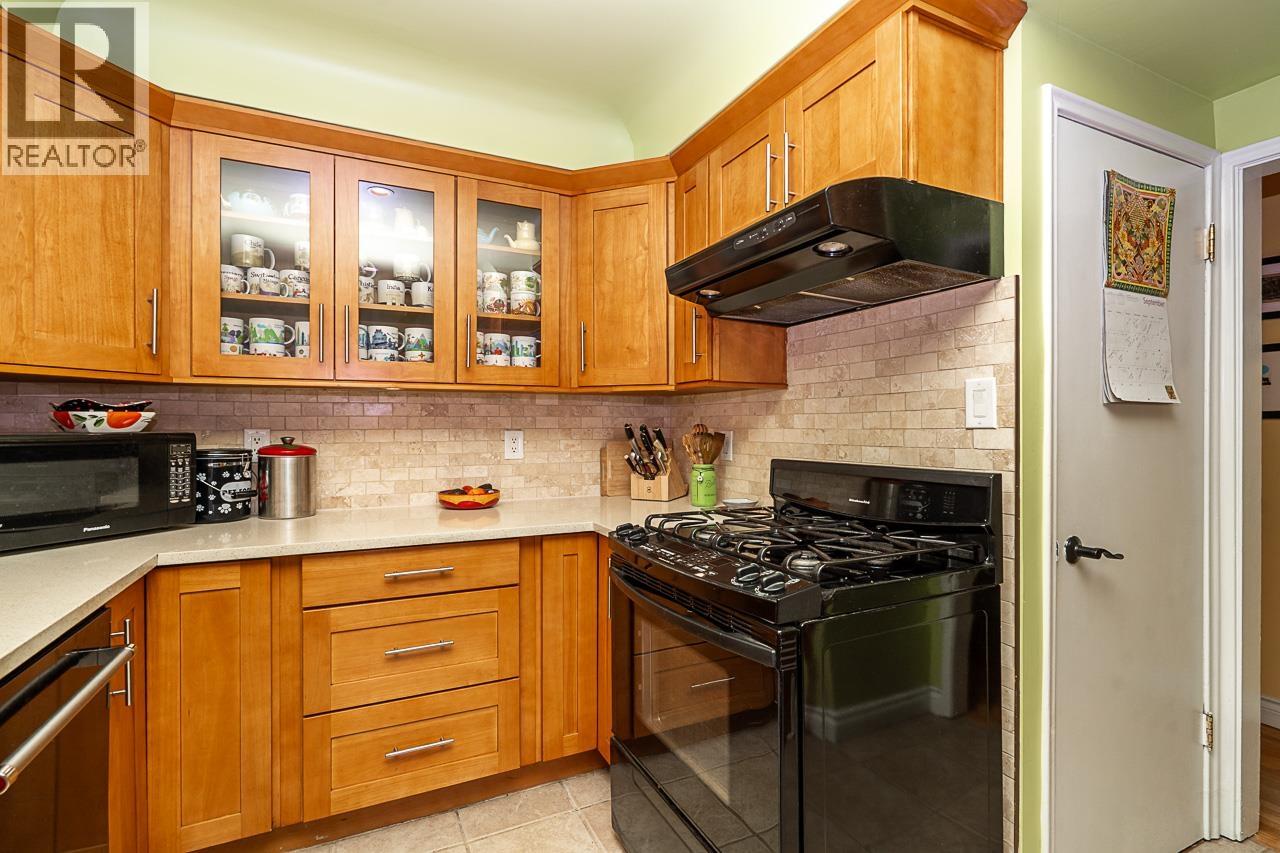 11740 Carshill Street Property Photo 10