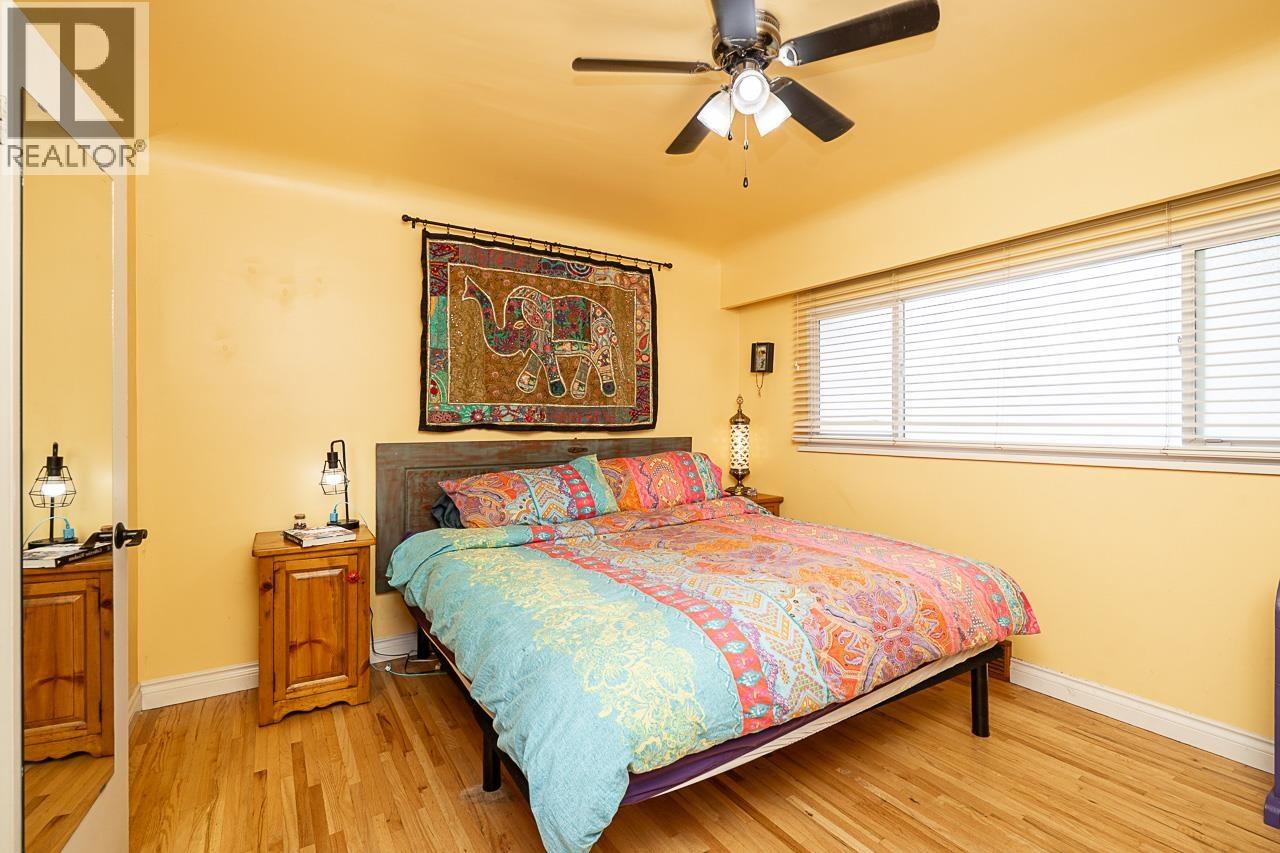 11740 Carshill Street Property Photo 12