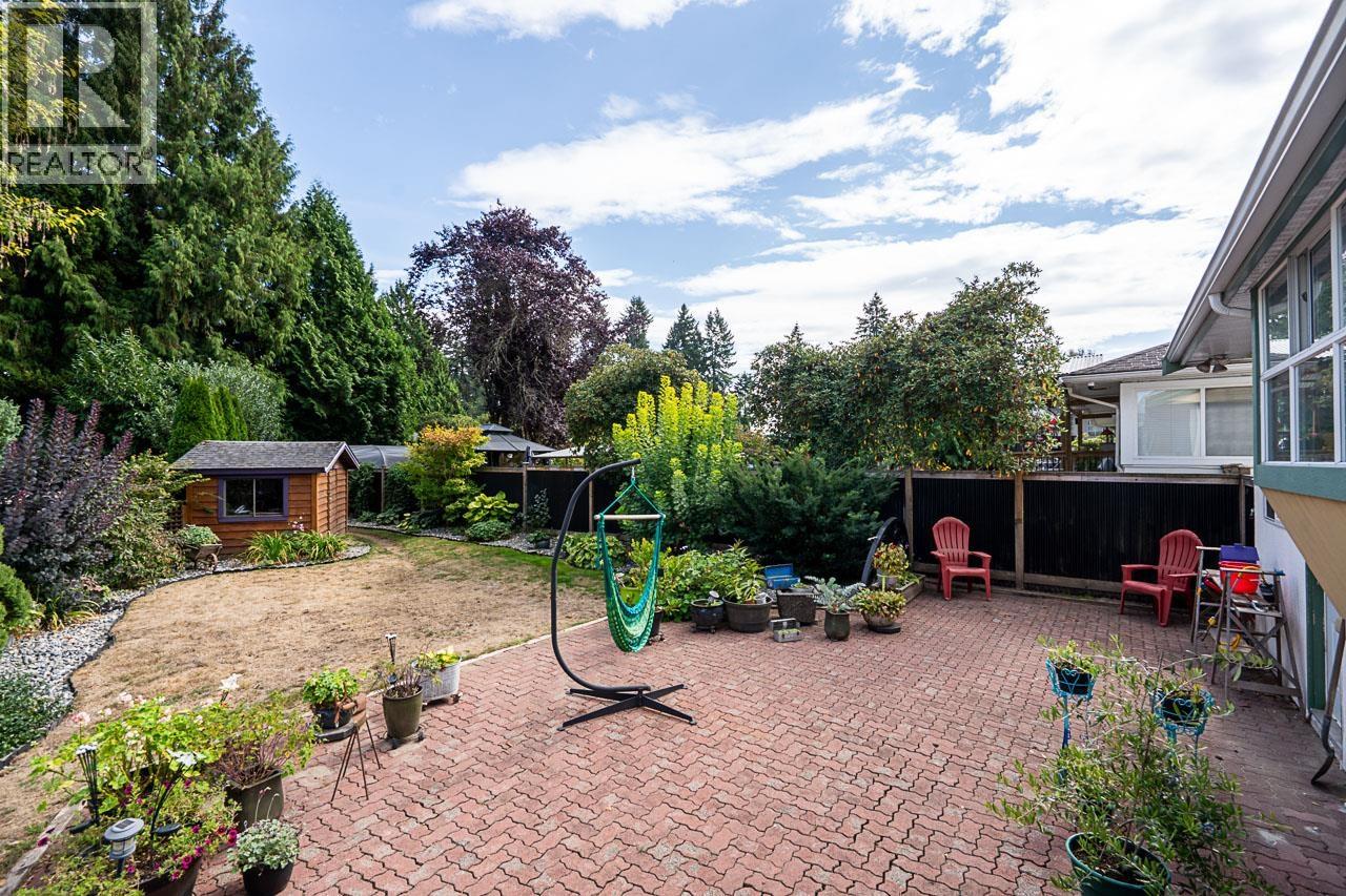 11740 Carshill Street Property Photo 33