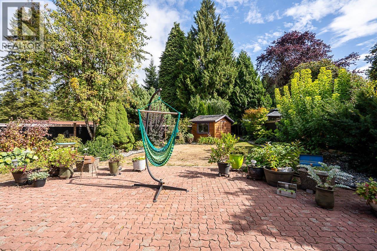 11740 Carshill Street Property Photo 35