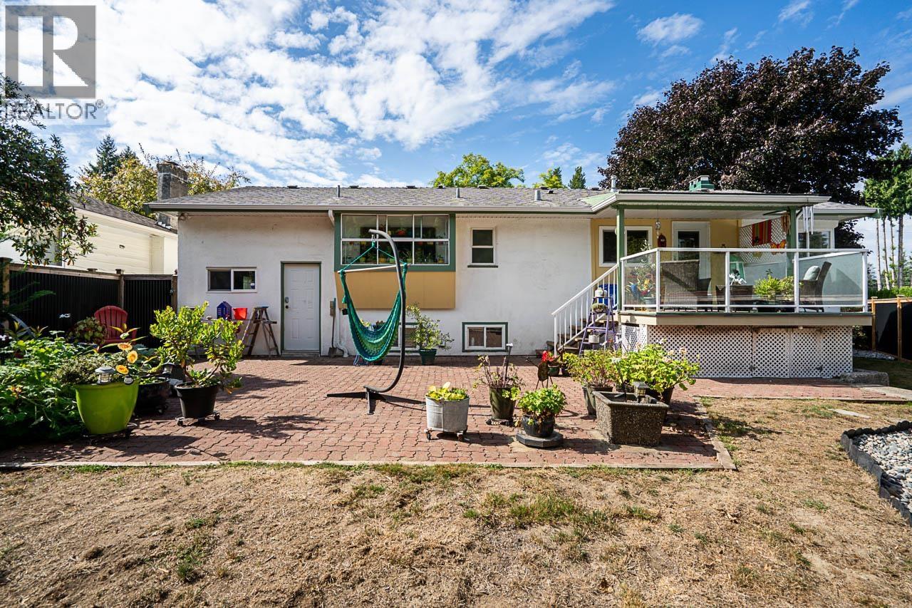 11740 Carshill Street Property Photo 39