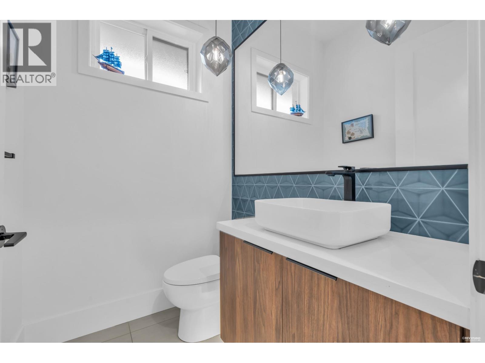 3180 Graveley Street Property Photo 15