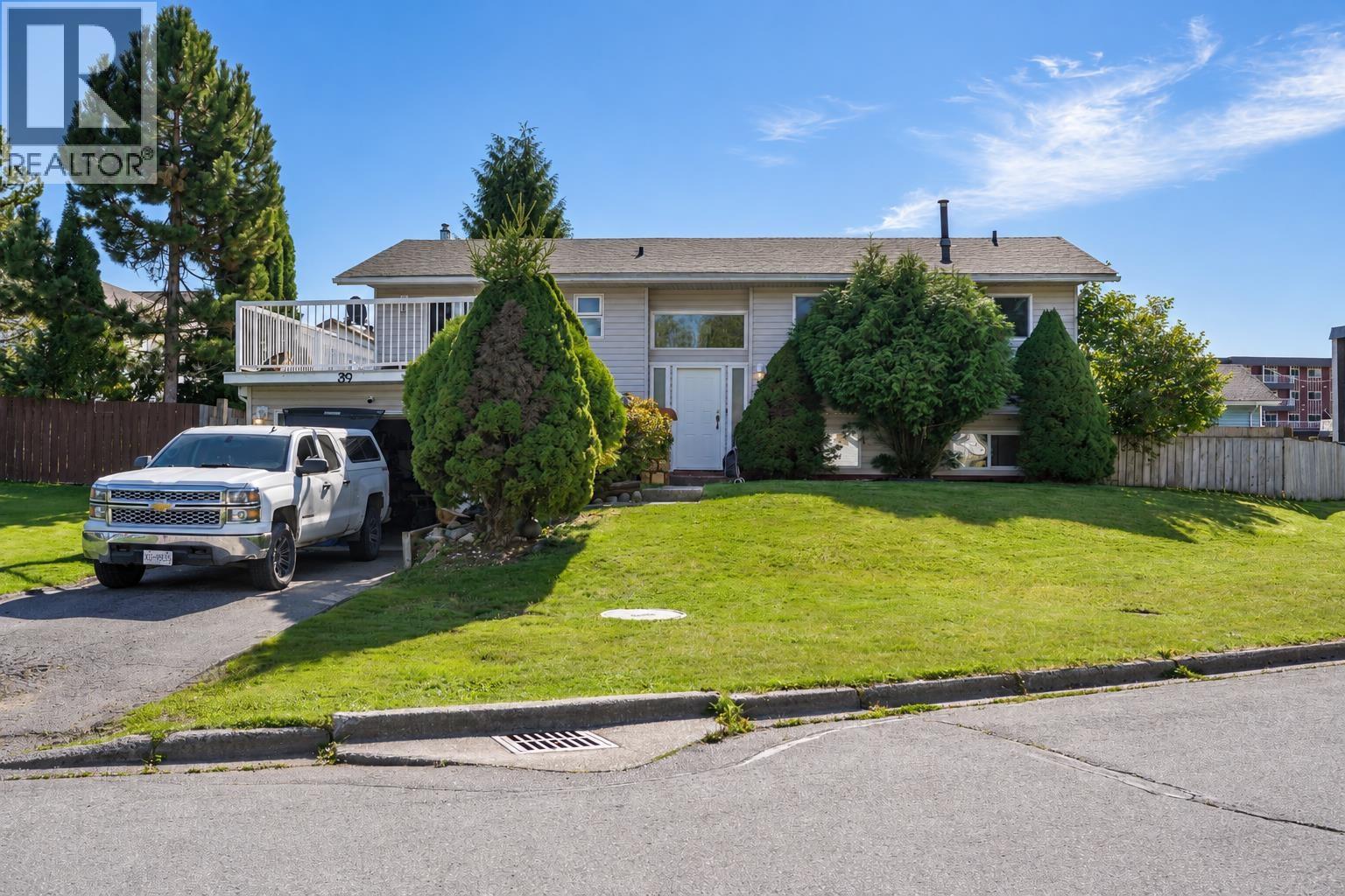 39 Banyay Street Property Photo 1