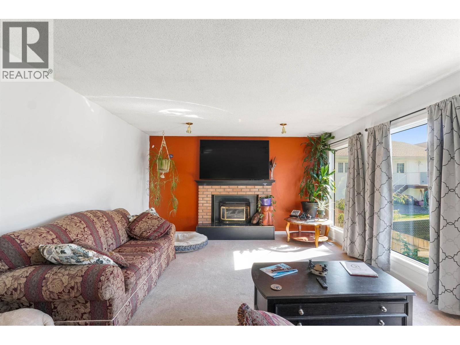 39 Banyay Street Property Photo 4