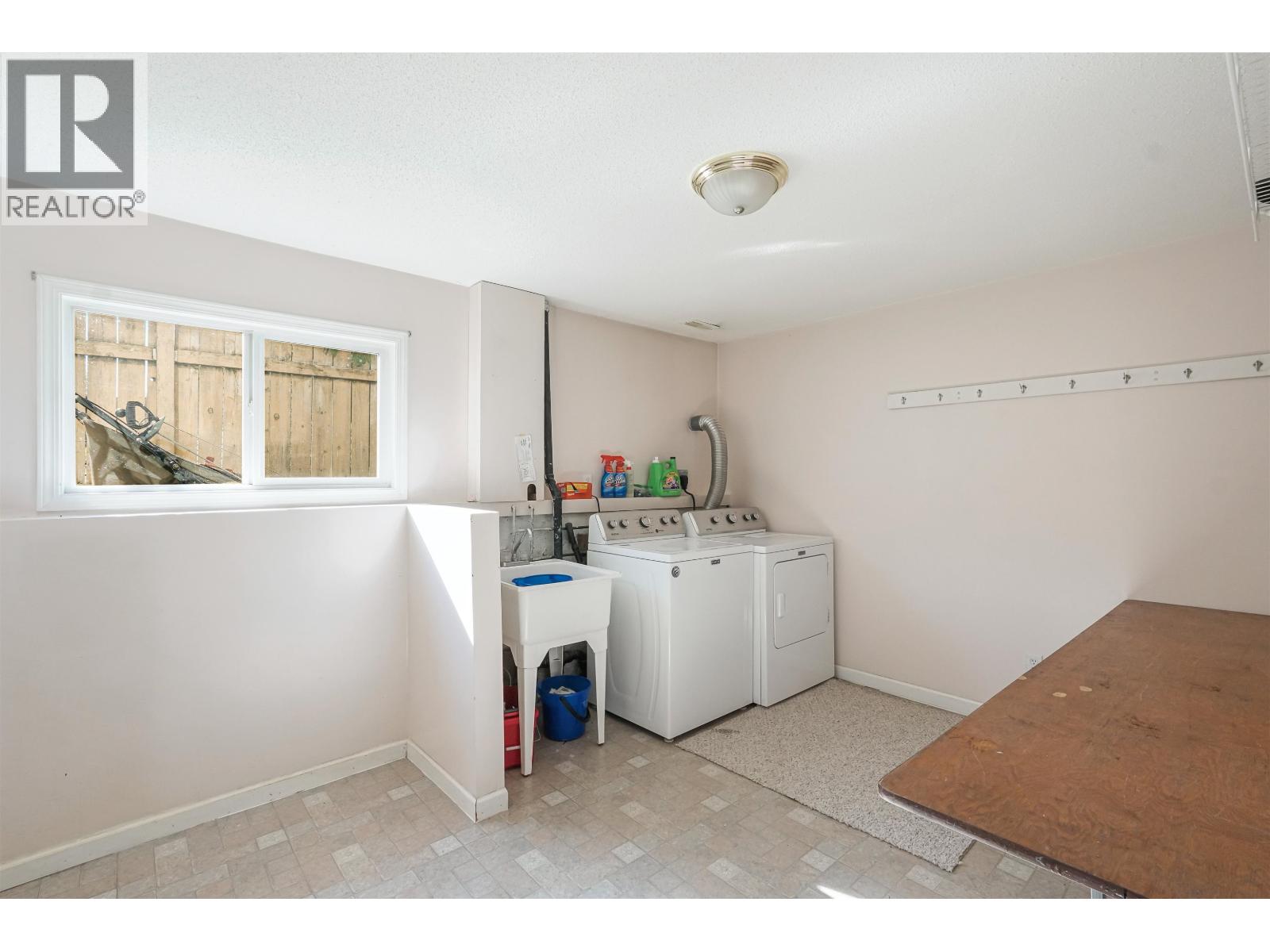 39 Banyay Street Property Photo 19