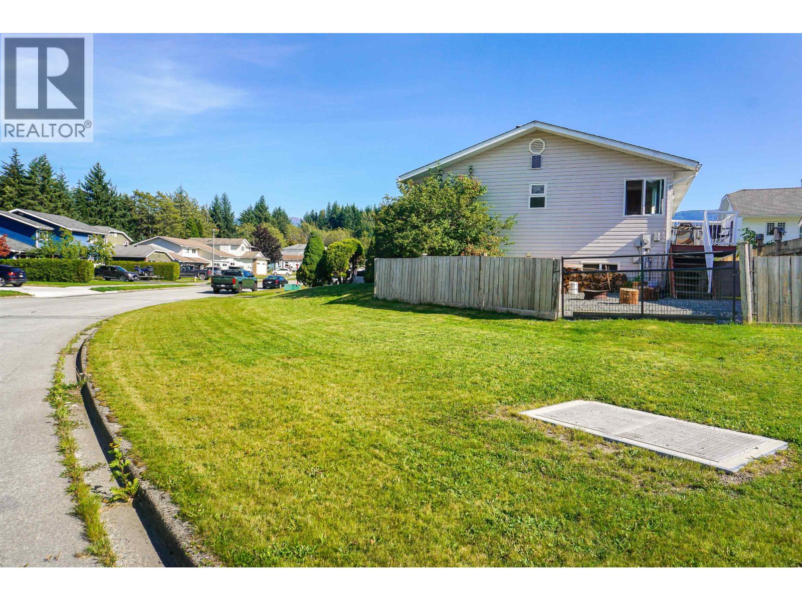 39 Banyay Street Property Photo 24