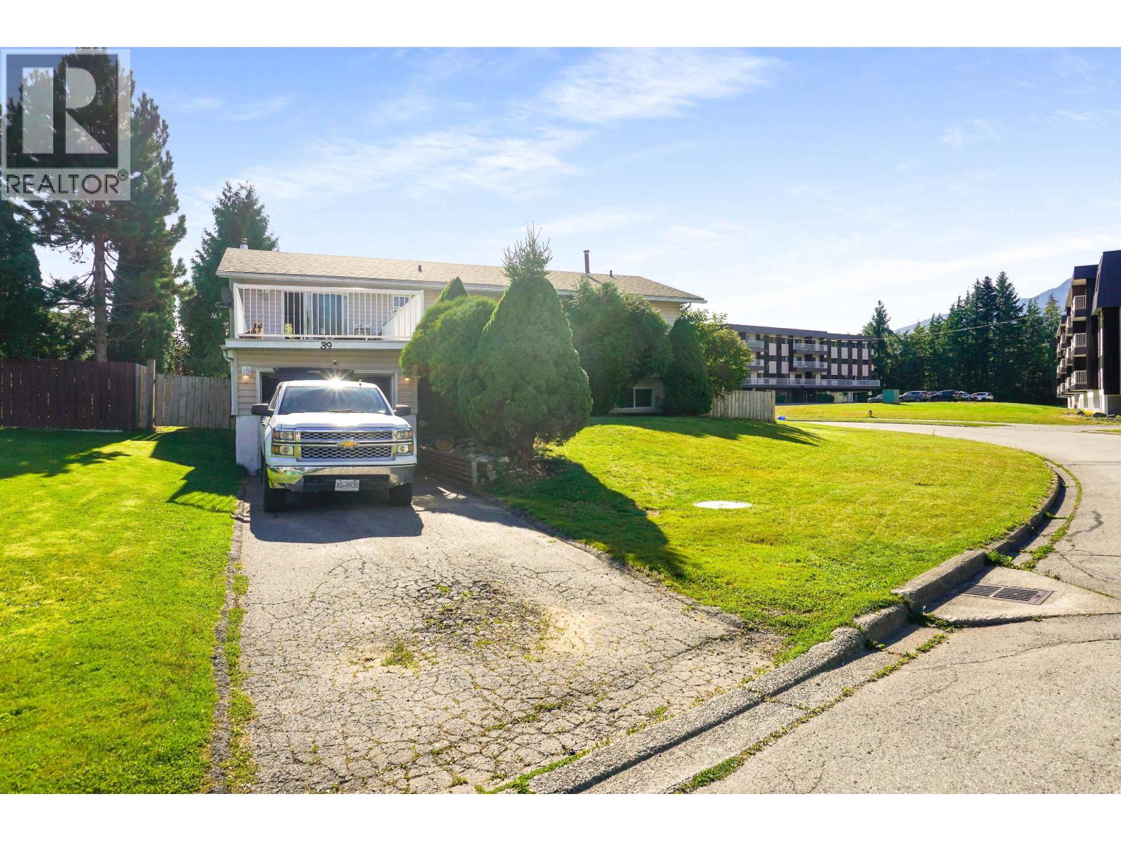 39 Banyay Street Property Photo 26