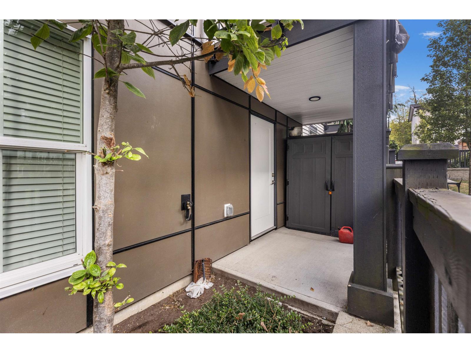 23 8161 201 Street Property Photo 22