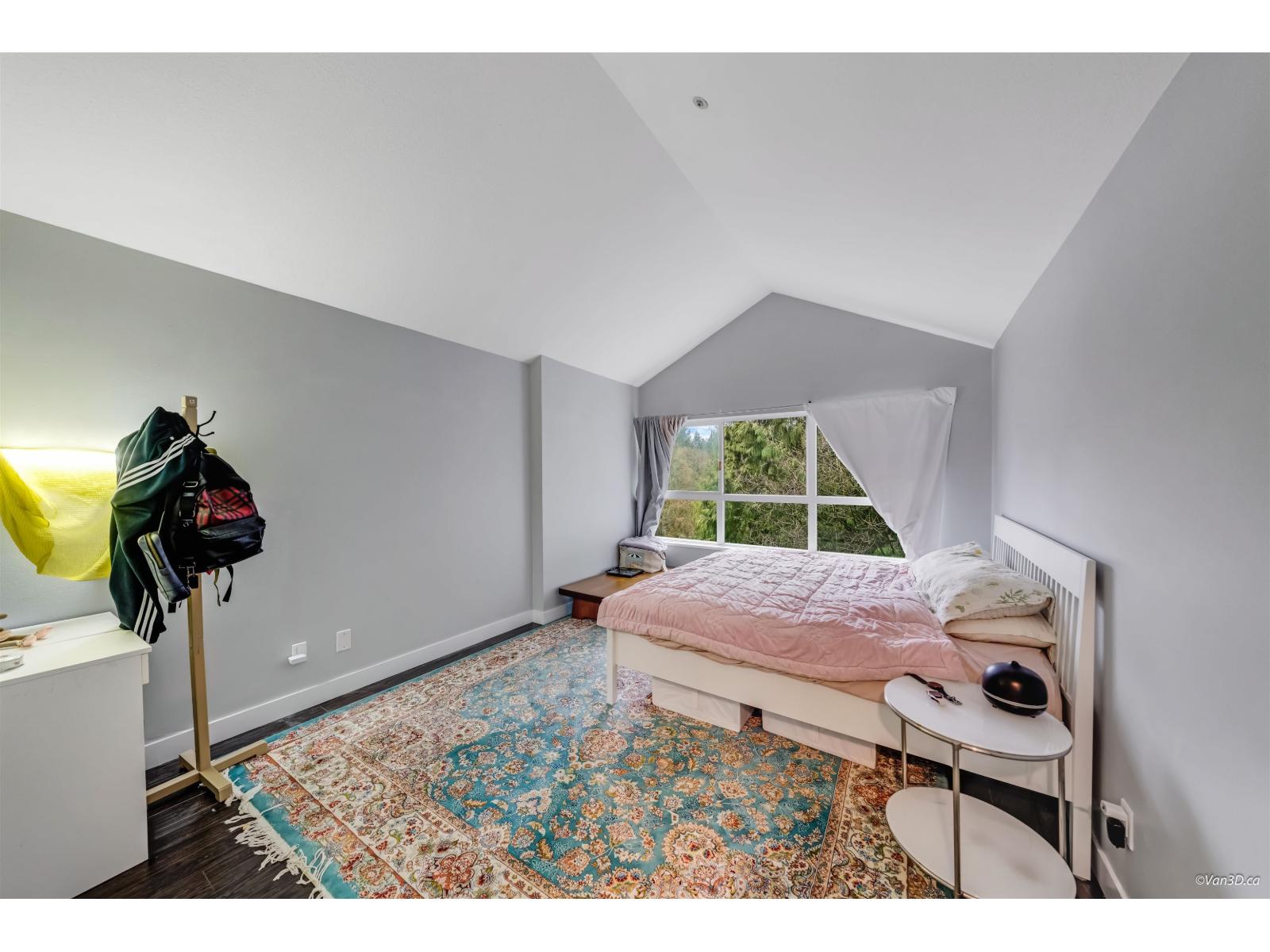 405 9688 148 Street Property Photo 8