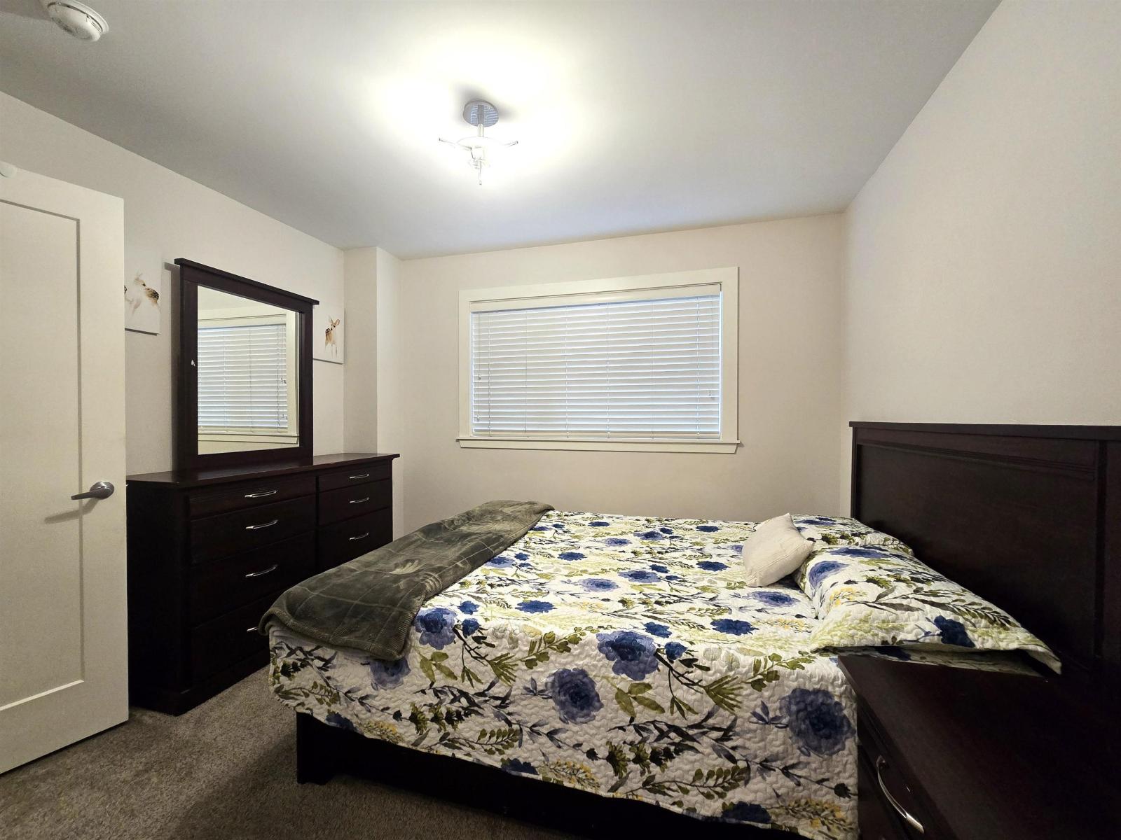 11 32138 George Ferguson Way Property Photo 16