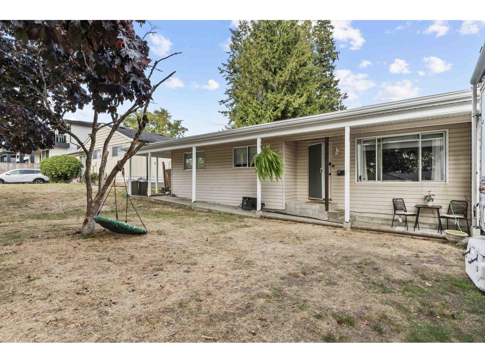 7920 110 Street Property Photo 7