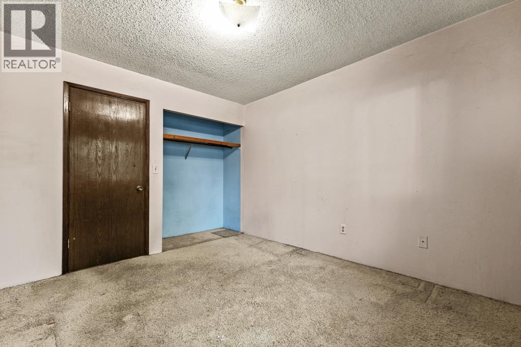 212 550 E 6th Avenue Property Photo 23