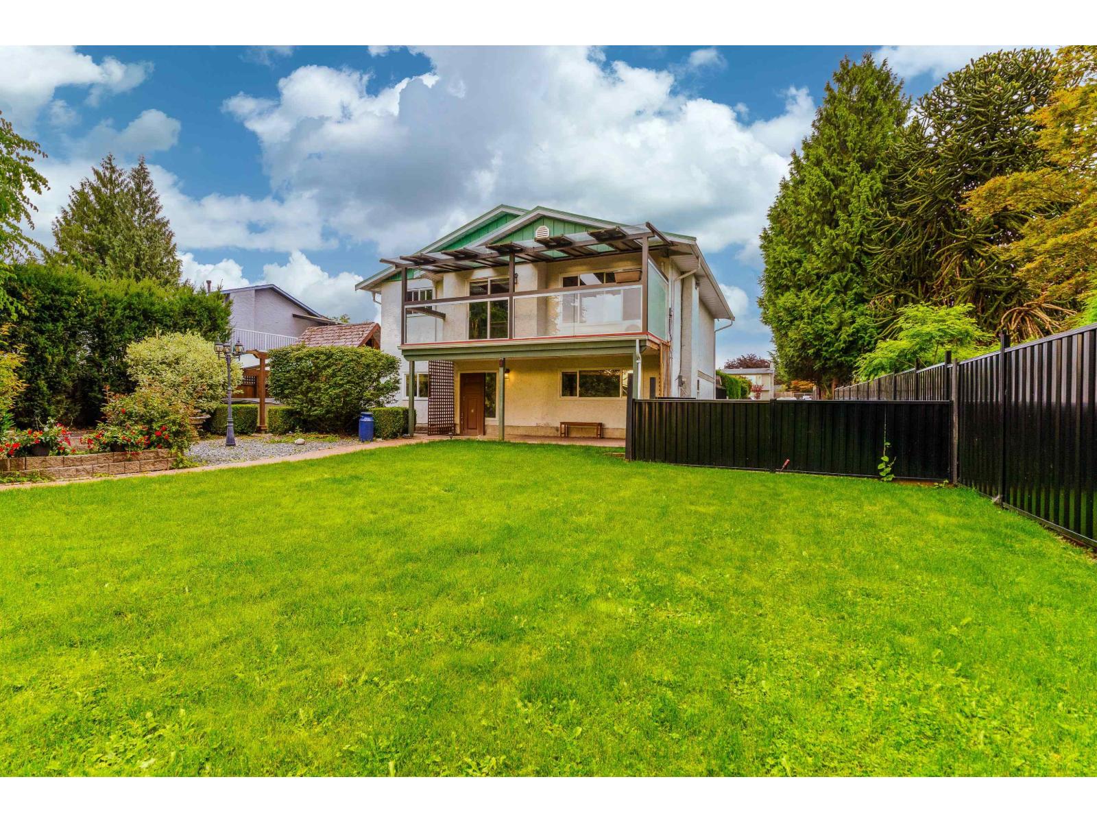 7655 WOODCOCK CRESCENT