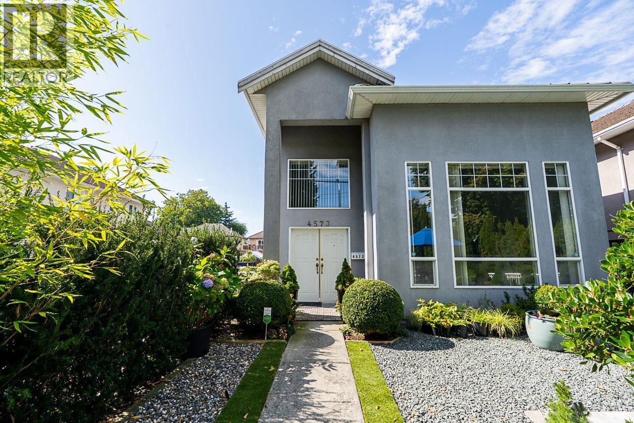 4573 No. 5 Road Property Photo 1