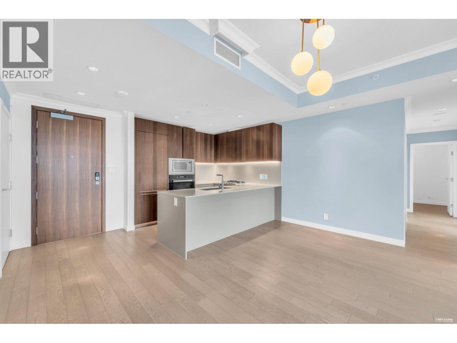 709 6622 Pearson Way Property Photo 5