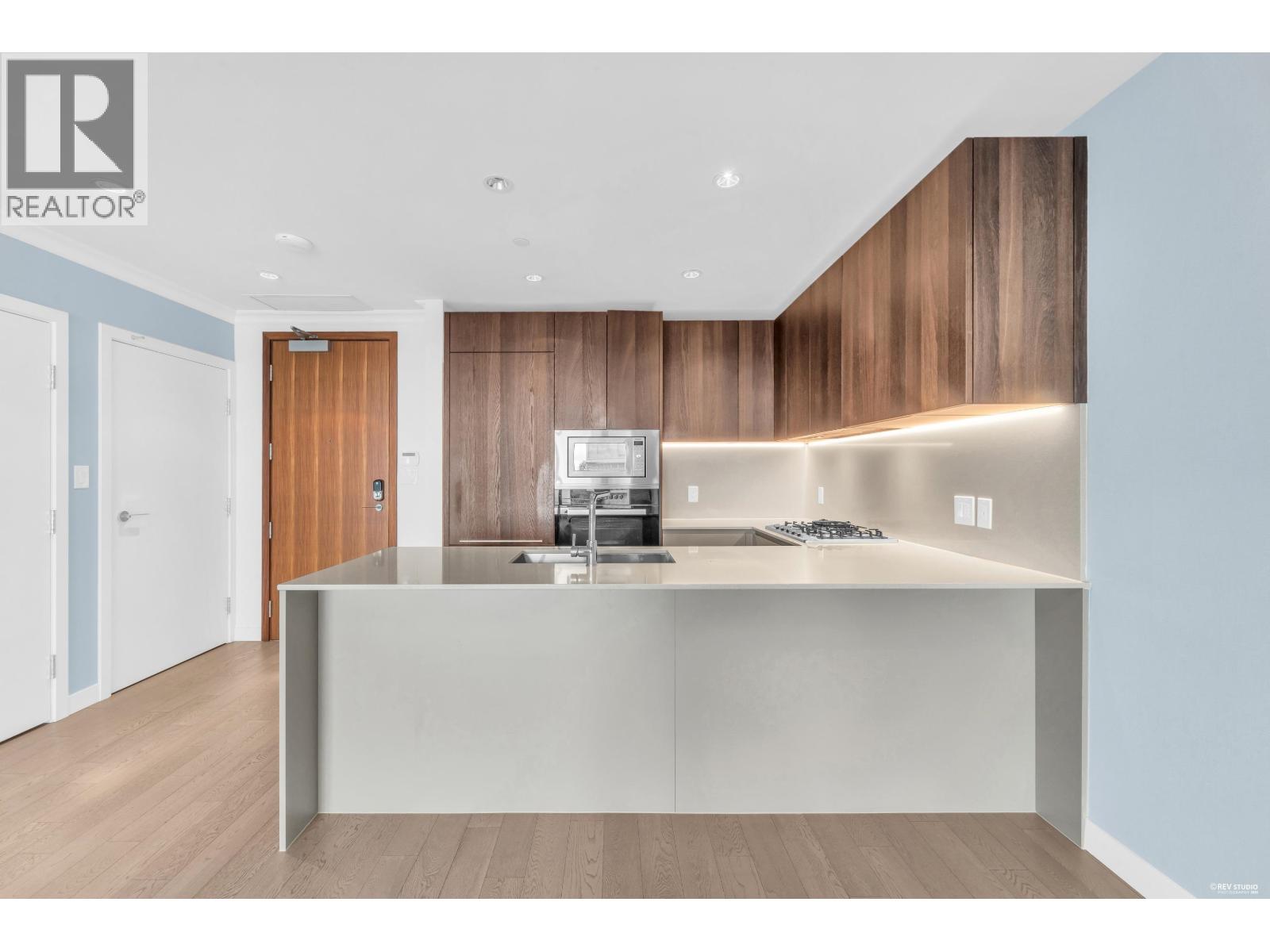 709 6622 Pearson Way Property Photo 8