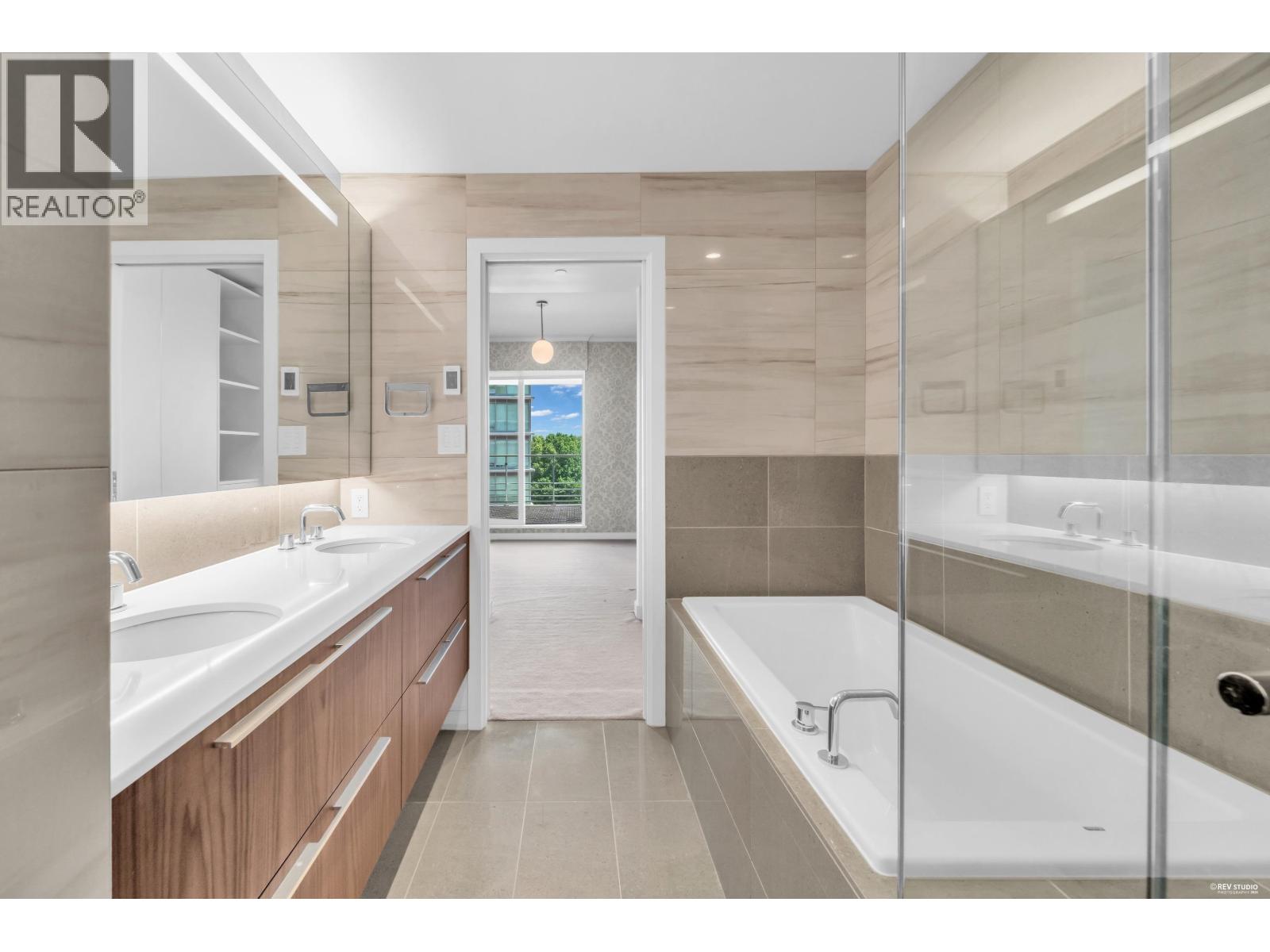 709 6622 Pearson Way Property Photo 14