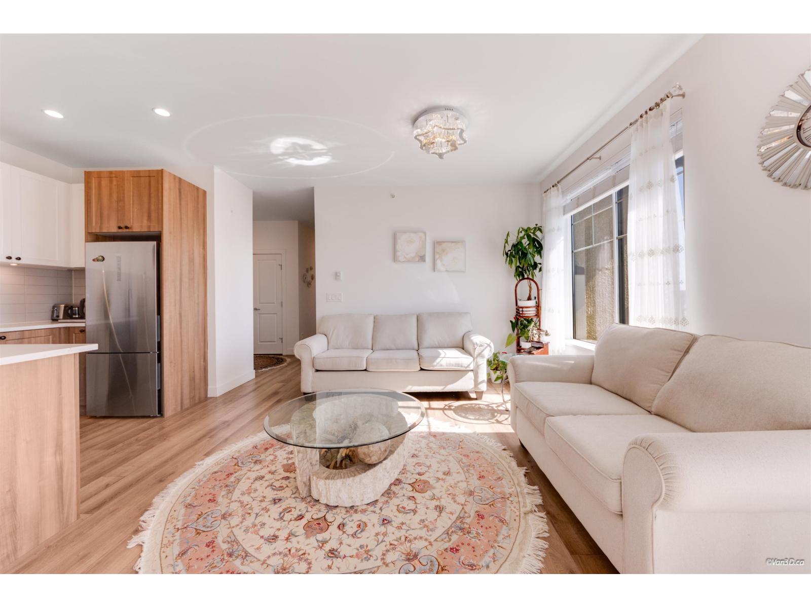 A502 20487 65 Avenue Property Photo 10
