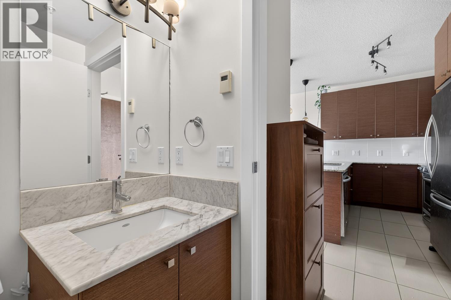 1507 7360 Elmbridge Way Property Photo 6
