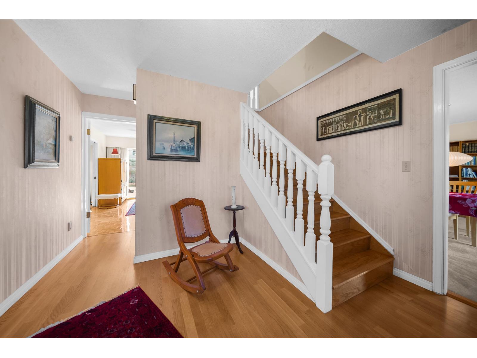 47404 Swallow Crescent Property Photo 5