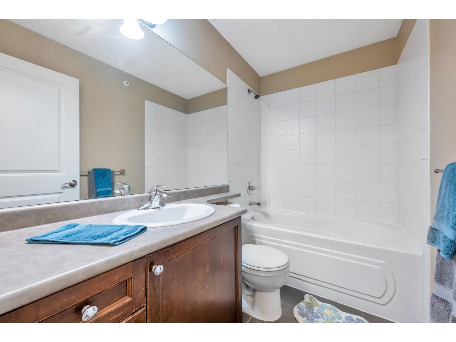 92 19932 70 Avenue Property Photo 25