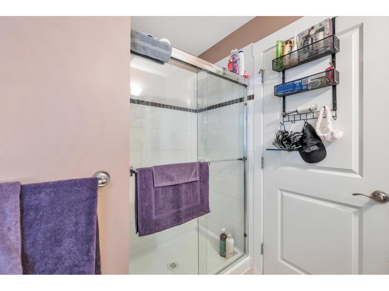 92 19932 70 Avenue Property Photo 32