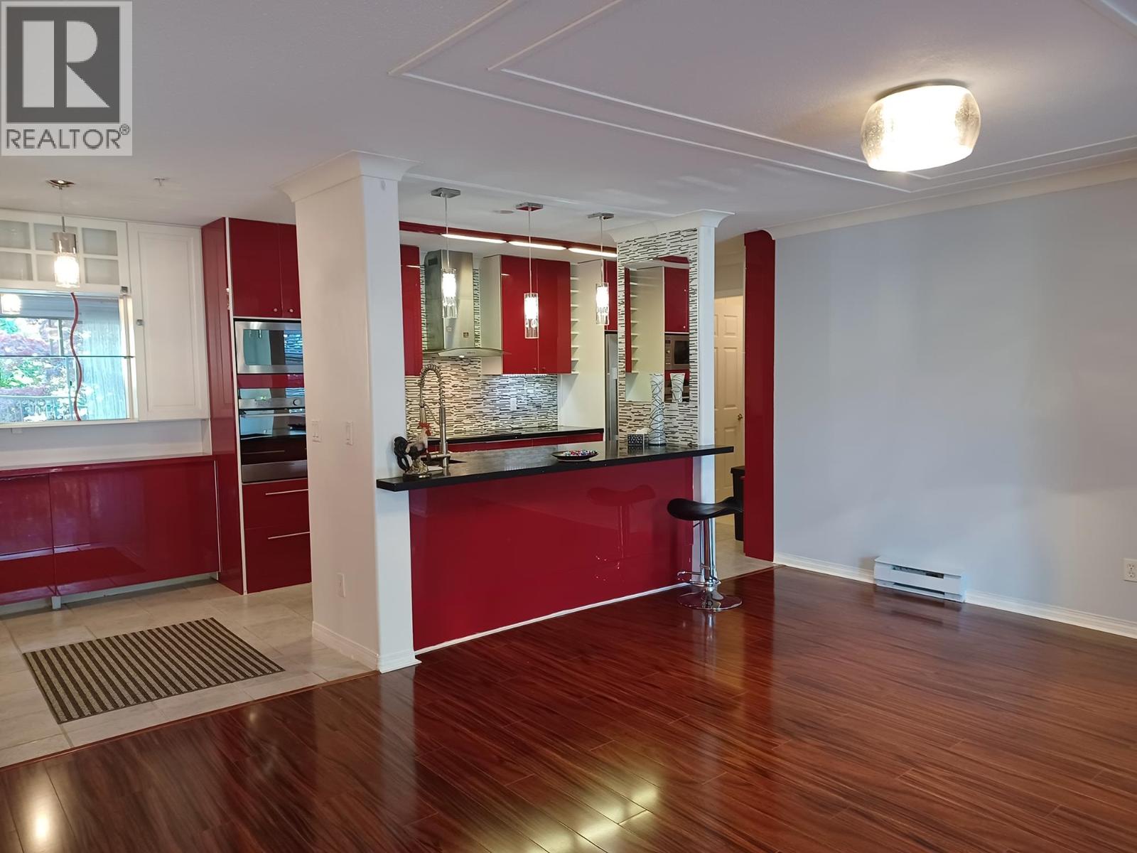 210 3176 Plateau Boulevard Property Photo 6