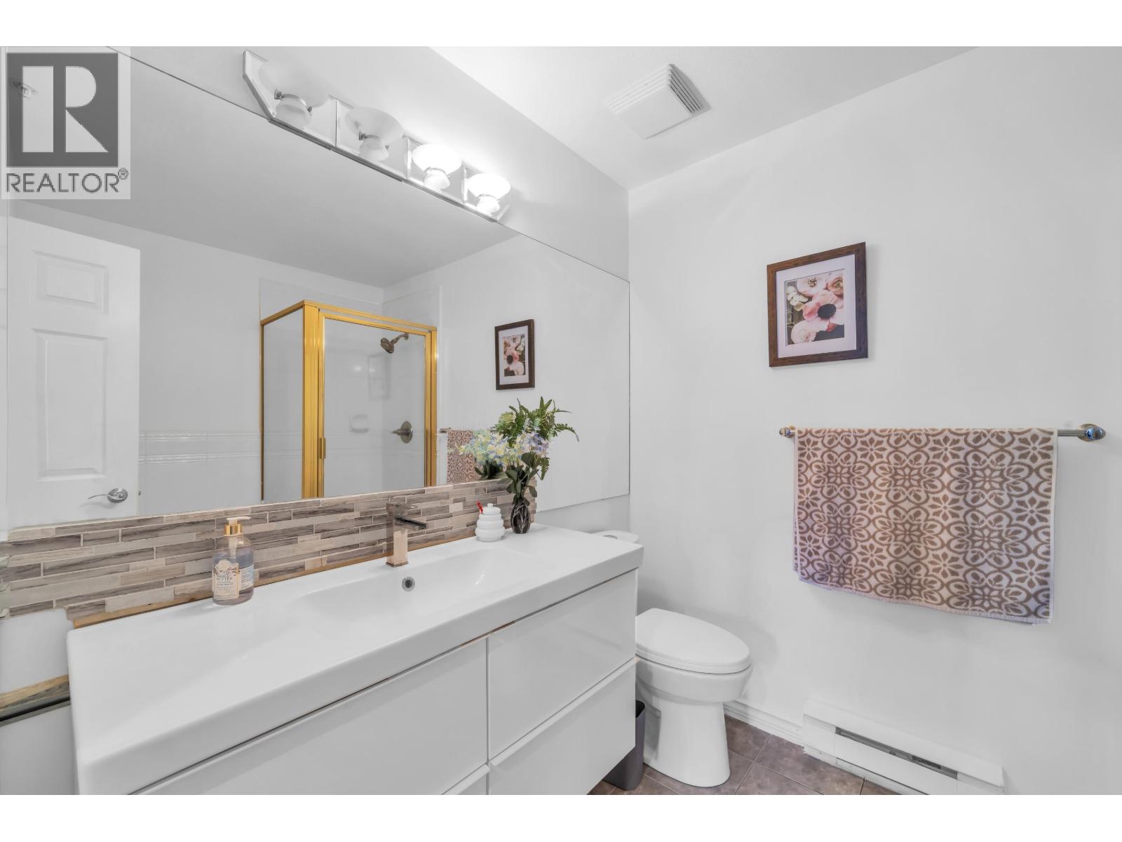 210 3176 Plateau Boulevard Property Photo 18