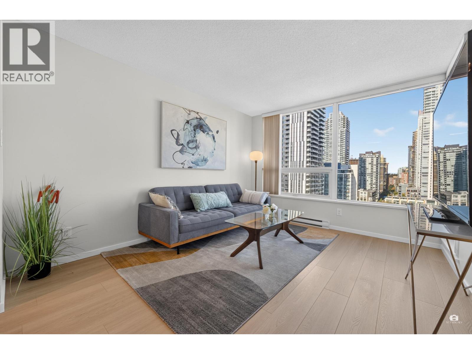 1806 6658 Dow Avenue Property Photo 2