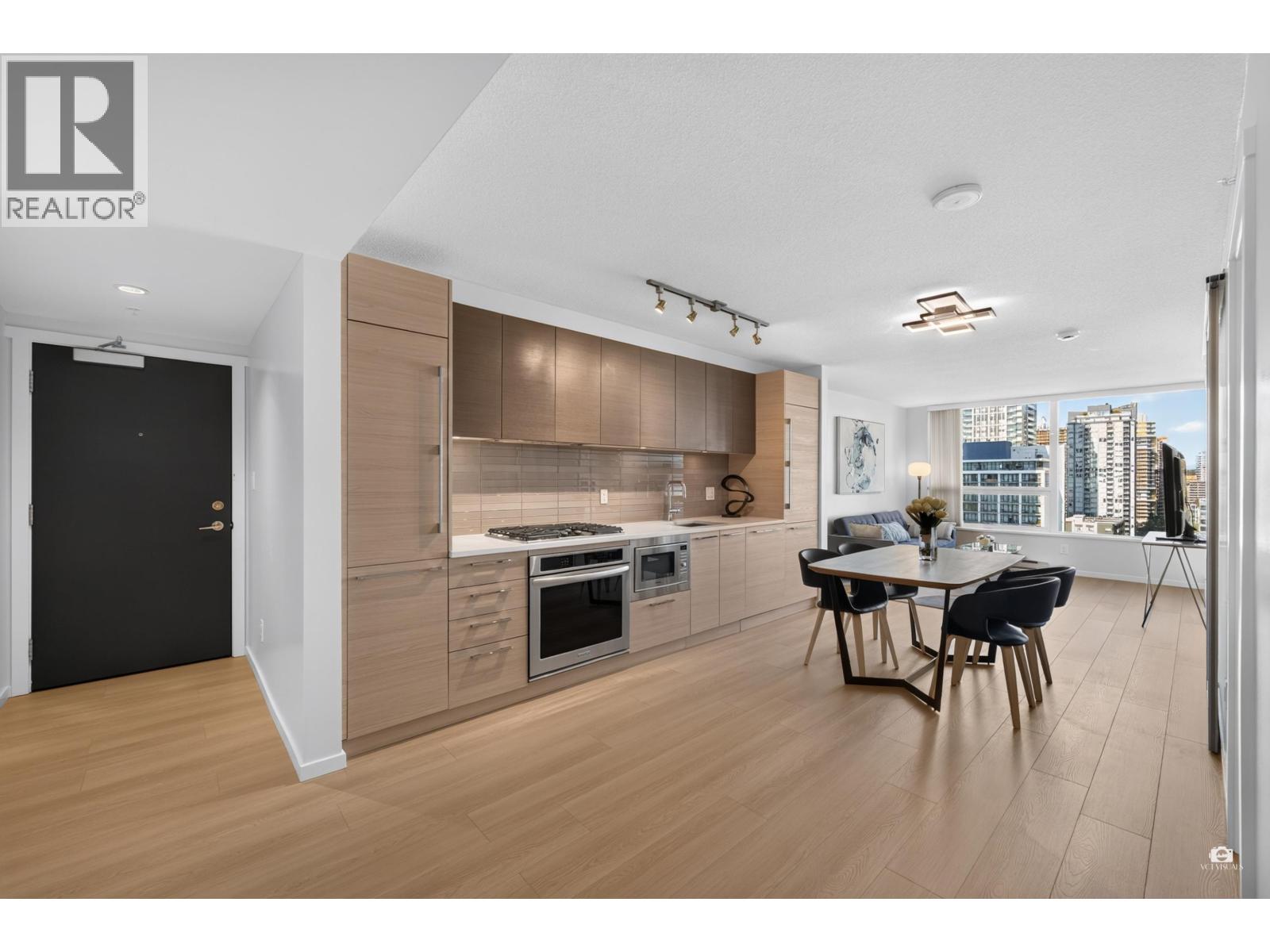 1806 6658 Dow Avenue Property Photo 7