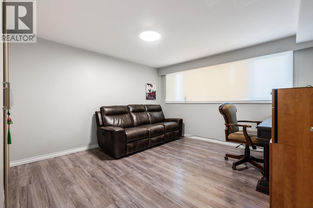 10440 Aintree Crescent Property Photo 26