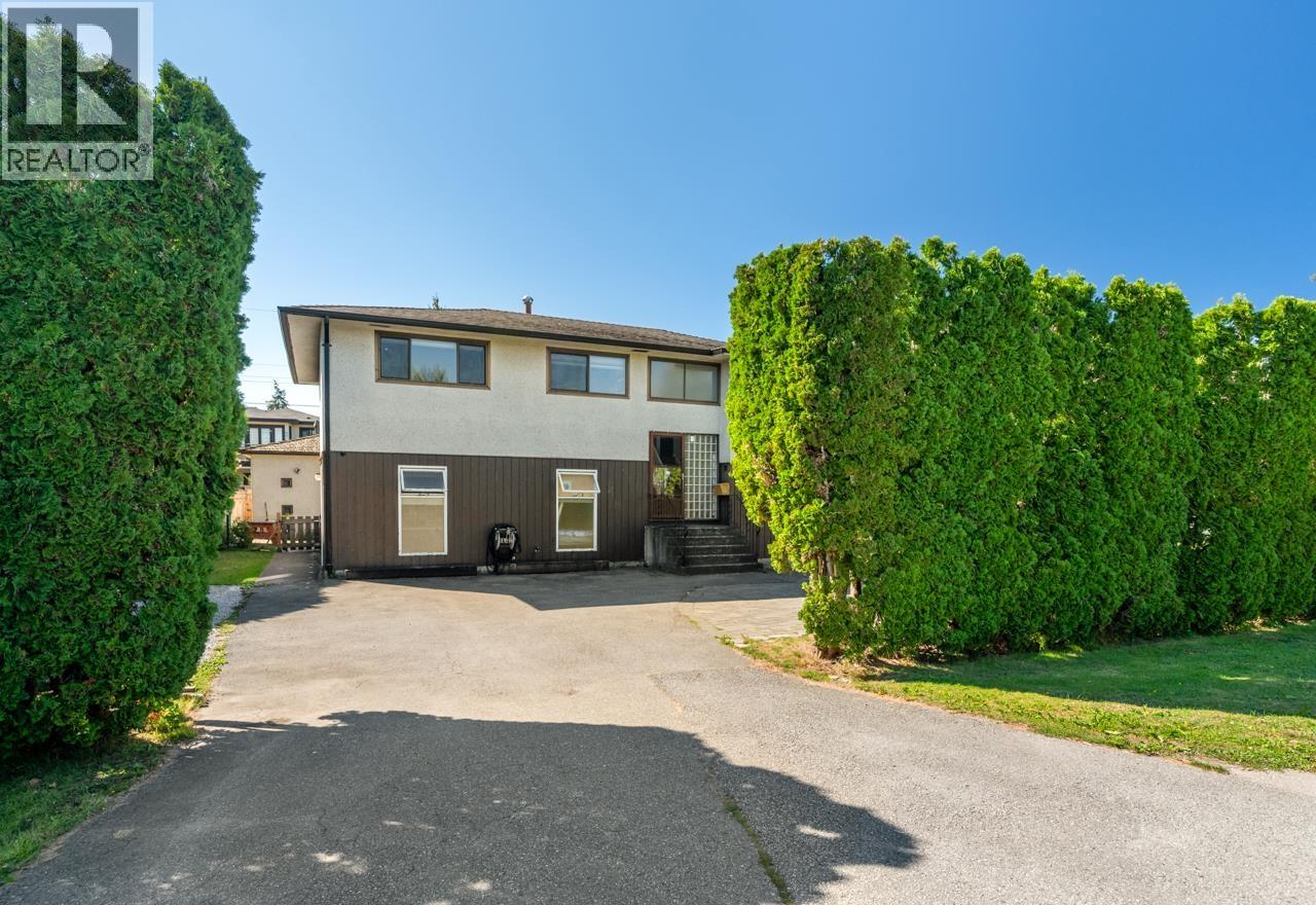 10440 Aintree Crescent Property Photo 35