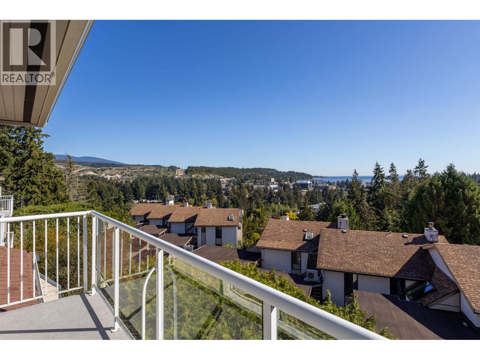 8 5768 MARINE WAY Property Photo 1