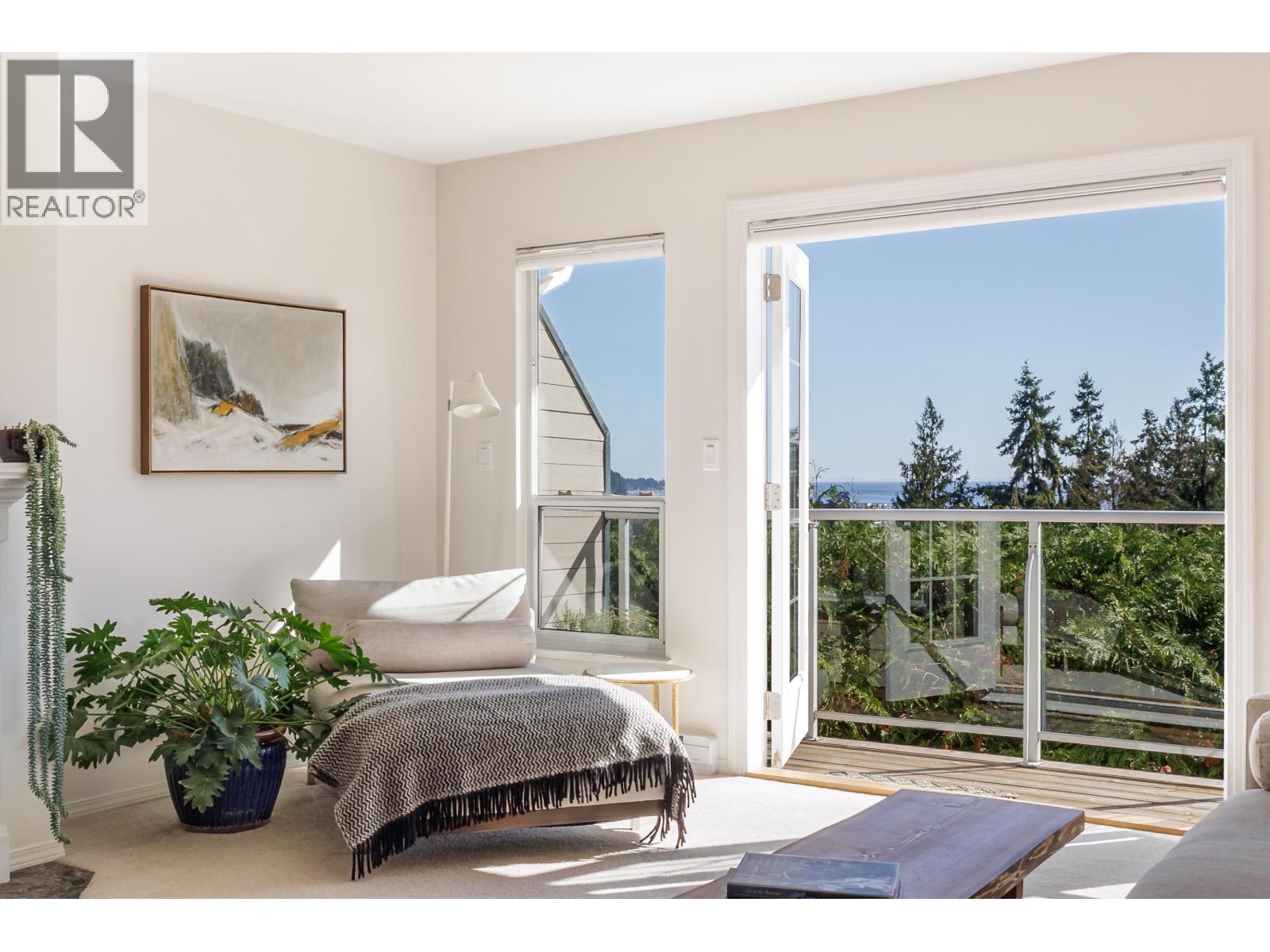 8 5768 Marine Way Property Photo 4