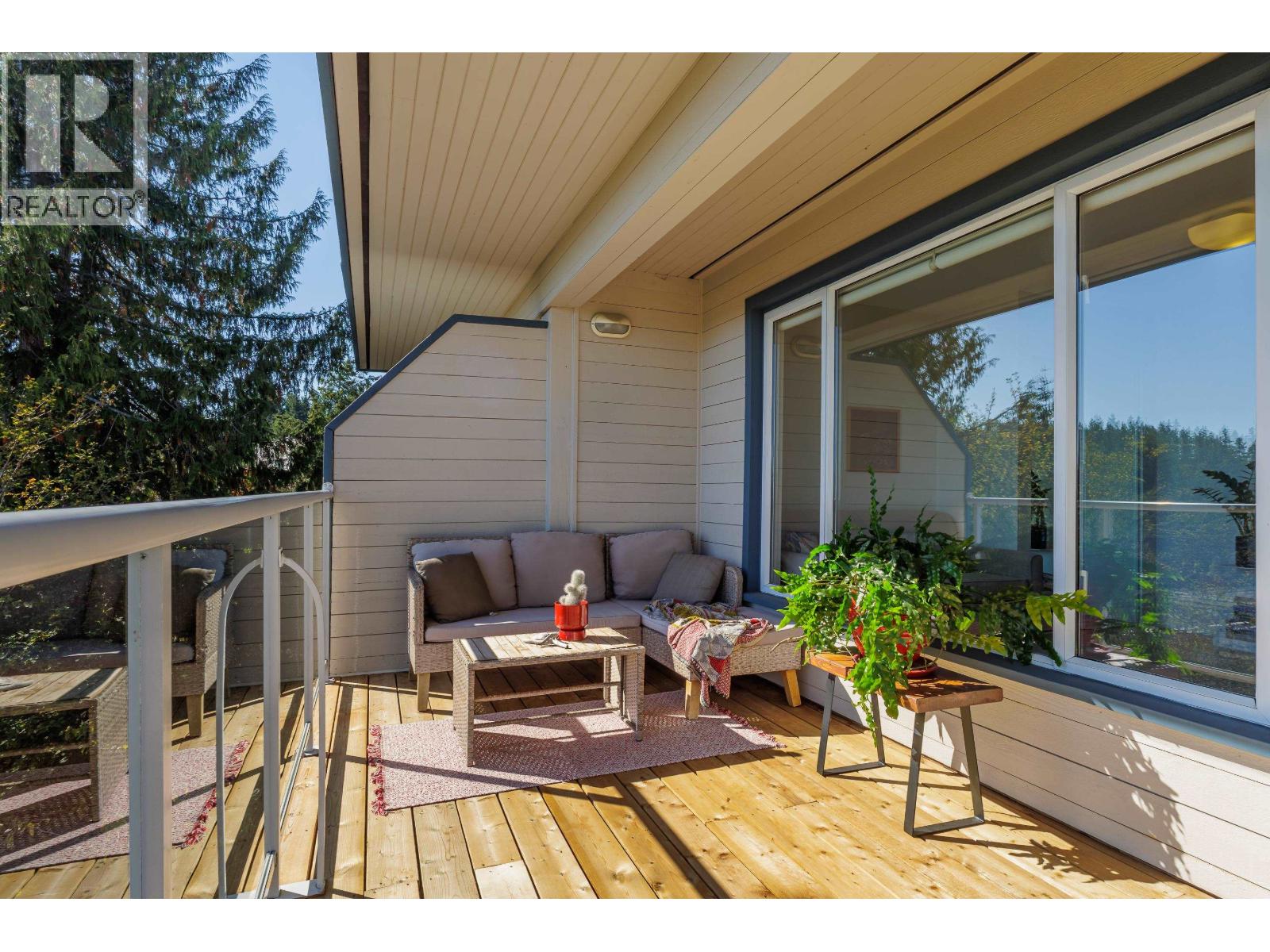 8 5768 Marine Way Property Photo 7