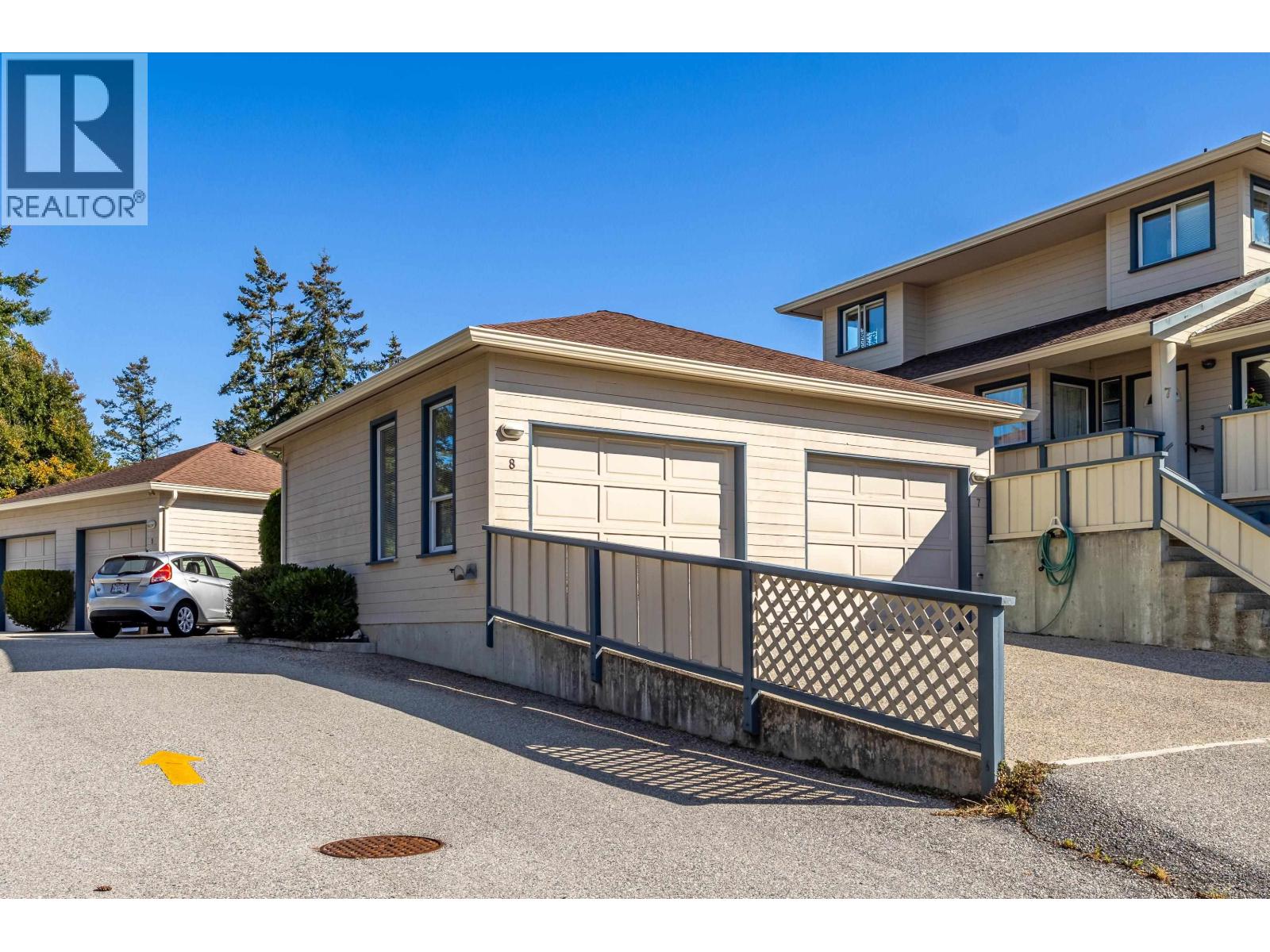 8 5768 Marine Way Property Photo 33