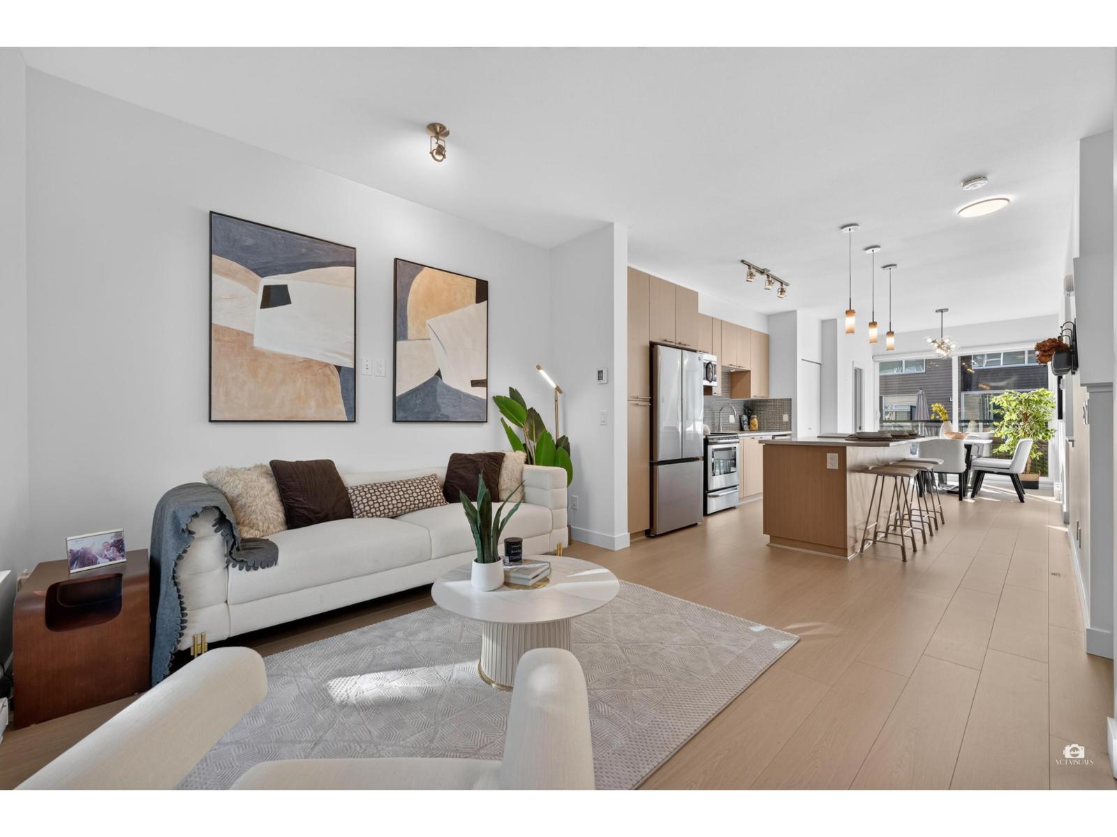 148 2228 162 Street Property Photo 4